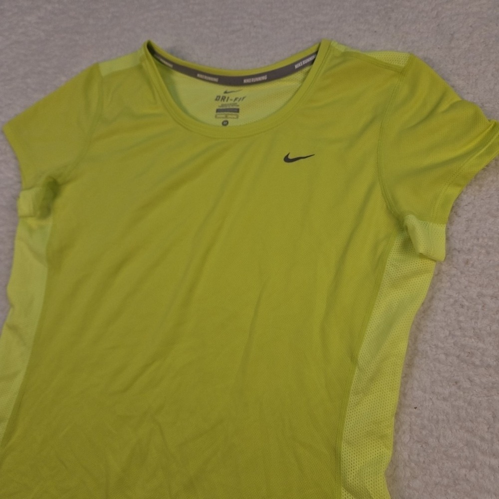 Nike Dri-Fit Moisture Wicking Running T-Shirt Women's M Yellow S/S High Vis